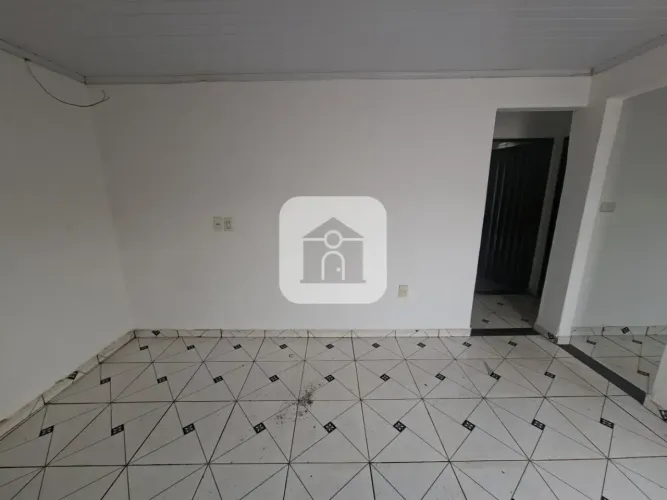 Casa para locação no bairro São Jorge