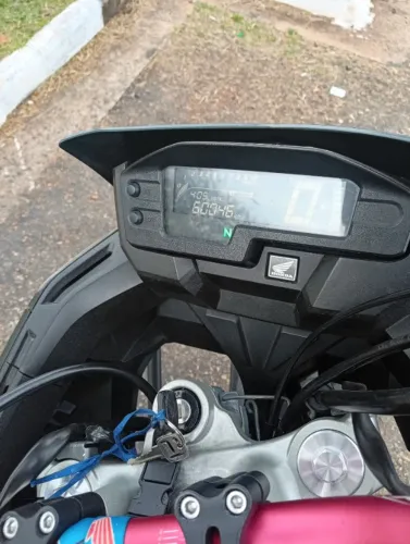 Honda adventure xre 300cc 2019 cor verde completa, moto muito nova e conservadaaaaaaaa