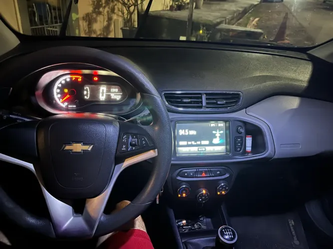 Chevrolet Onix Hatch LT 1.0 8V Flex Mec. 4P 2019