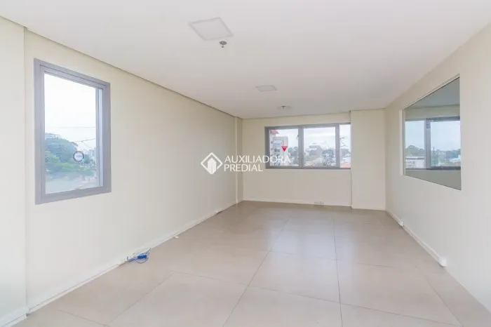 Escritório à venda no bairro São Sebastião com 62 m² de área útil disponível
