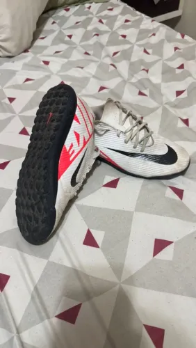 CHUTEIRA SOCIETY MERCURIAL TAM. 39