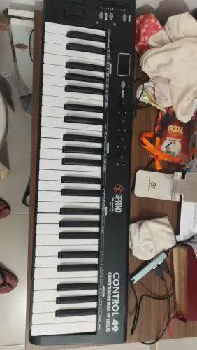 Controlador Midi springer 49 teclas
