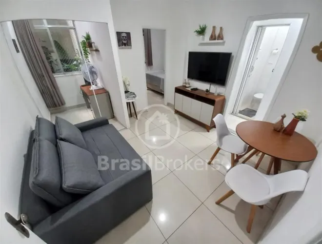 quarto e sala mobiliado reformado aceita airbnb Botafogo