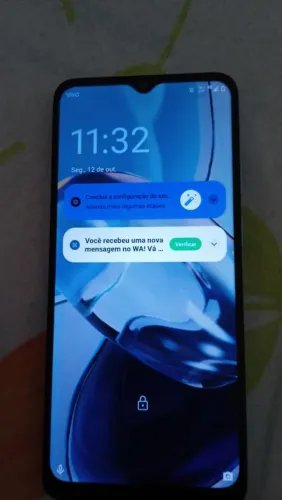 Vendo motoe22 todo original tela e bateria. Nunca foi aberto!