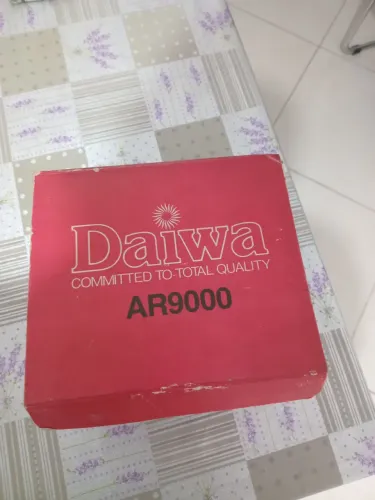 Molinete aiwa AR 9000 . Consigo parcelar no cartão.