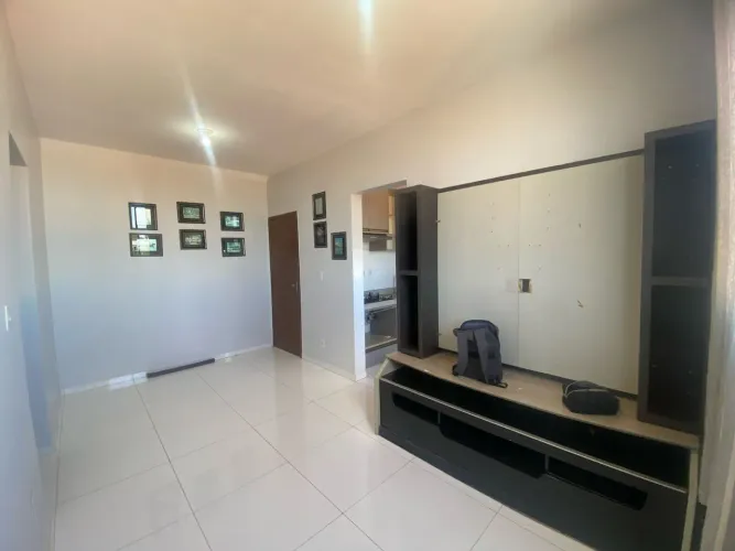 Apartamento com 2 dormitórios para alugar, 52 m² por R$ 2.424,88/mês - Plano Diretor Norte