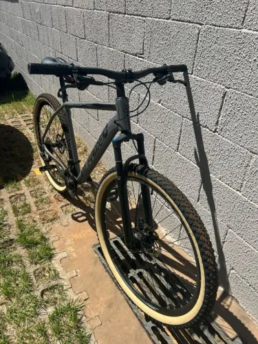 Alfameq Nivus Aro 29 - 4 Meses de Uso - Shimano - Impecável