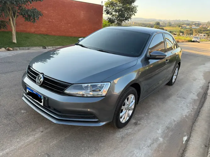 Volkswagen Jetta Trendline 1.4 TSI 16V 4P Aut. 2016