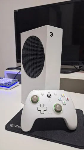 Xbox Series S 512GB Impecável + Mais de 50 Jogos (GTA V e +) | Roda GTA 6!