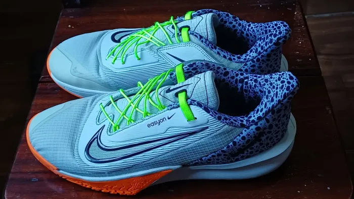 Tênis de vôlei ou basquete ou atéacademia, nike precison 7 easyon, n°42, usado