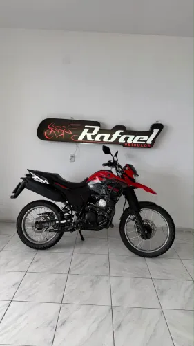 YAMAHA LANDER 250 2023 EXTRA CON MANUAL E CHAVE RESERVA
