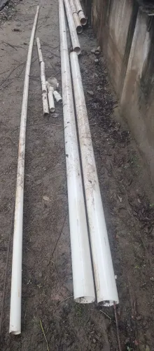 Tubos de cano água fria e esgoto