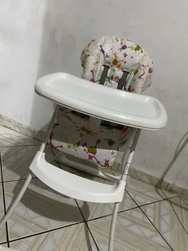 Cadeirinha de alimentação burigotto