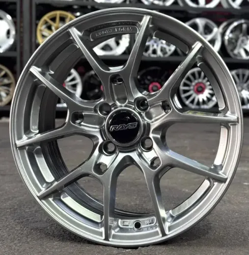 Rodas aro 15 Furação 4x100 Tala 6.5 RAYS