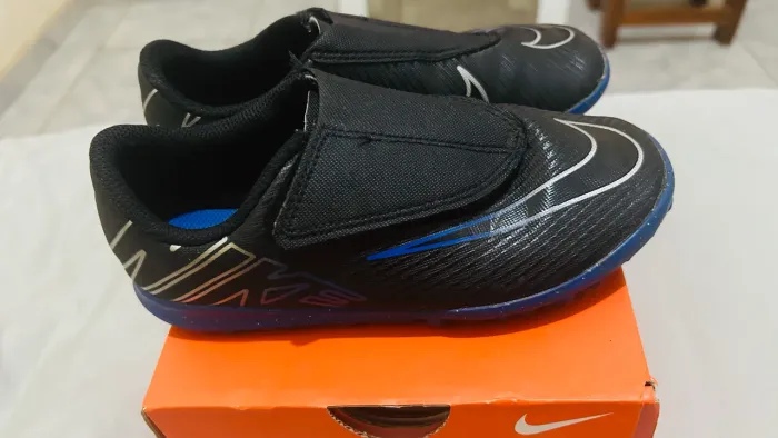 Chuteira Nike original