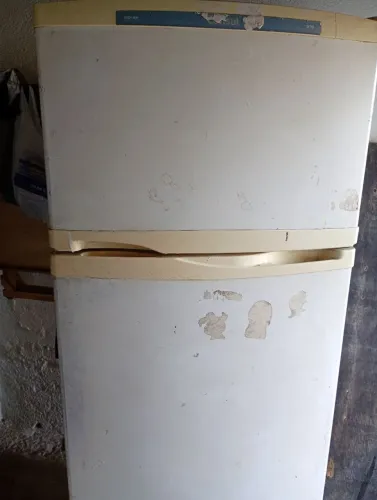 Geladeira Consul 330 litros duplex para conserto ou tirar peças