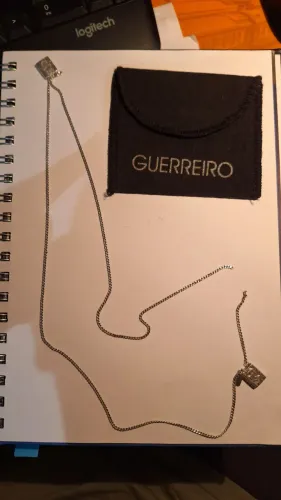 Escapulário de prata da marca Guerreiro rompido