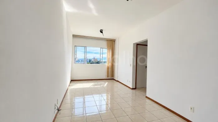 Apartamento para Venda em Florianópolis, Itacorubi, 2 dormitórios, 1 banheiro, 1 vaga