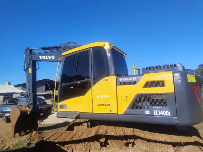 Escavadeira Hidráulica Volvo 140 Ano 2018 10.000 Horas