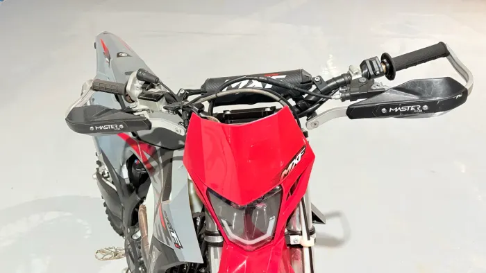 MXF 270FI 2026 | 143 km | Único Dono | Estado de Zero | Toda Equipada