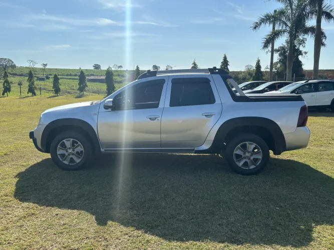 Renault Duster Oroch Dyna. 1.6 Hi-flex 16V MEC 2020