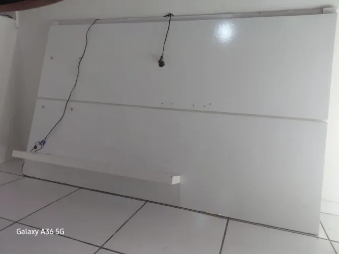 Vendo painel de Tv até 75 polegadas