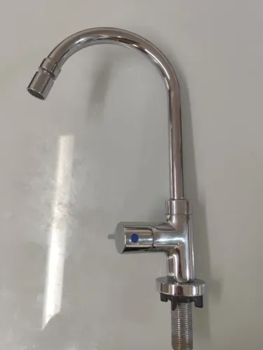 Torneira Docol para Banheiro/Cozinha Mesa Bica Alta Uno Chrome Docol