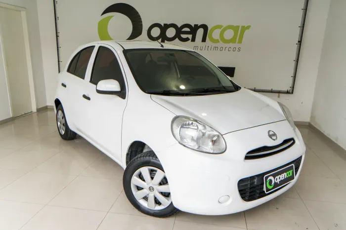 Nissan March SV 1.6 16V Flex Fuel 2012