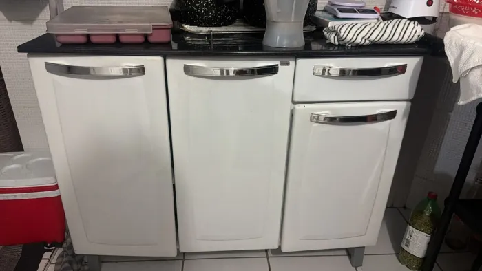 Armário cozinha Itatiaia 