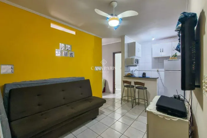 Kitnet à venda na Caiçara, Praia Grande - 27m², 1 vaga, aceita financiamento