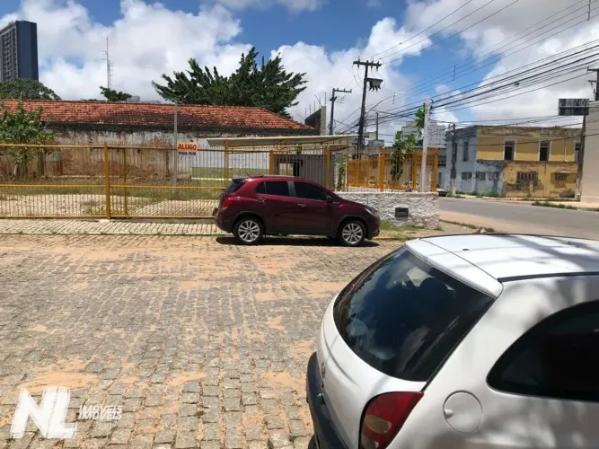 Aluguel de um Terreno na Avenida Rio Branco, no Bairro Ribeira, medindo 1;226m²