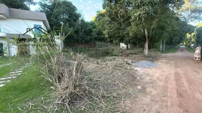 LOTE A VENDA EM PRAIA GRANDE 500M² BEM PROXIMO DAS PRAIAS - Fundão - ES