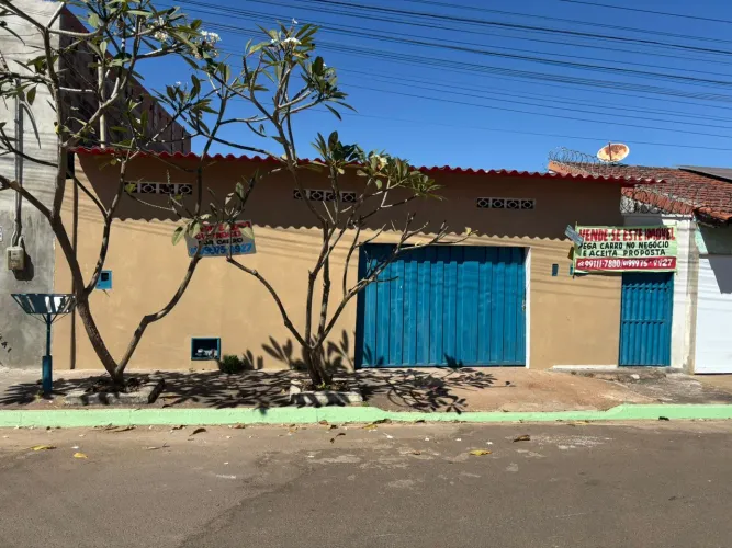 CASA À VENDA BAIRRO VITORIA EXCELENTE OPORTUNIDADE!