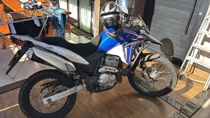 XRE 300 RALLY 2014 edição limitada
