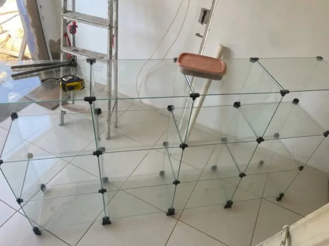 Prateleira de Vidro