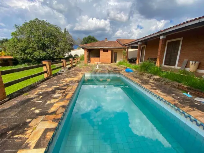 Casa em Condomínio : / Residencial / Jardim Nossa Senhora das Graças