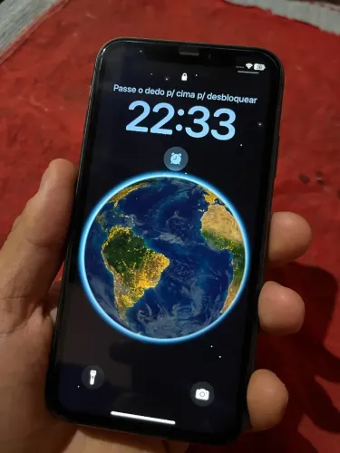 iPhone 11 64GB Preto