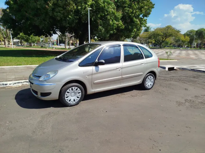 Citroen Xsara Picasso Exclus. 1.6/ 1.6 Flex 16V 2011