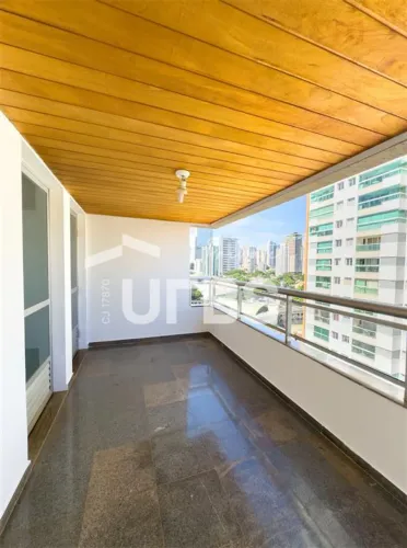 Apartamento com 4 quartos, - Setor Oeste