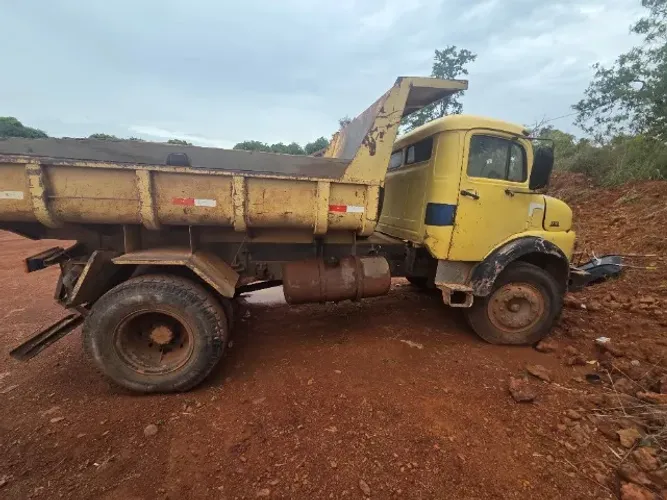 Mb 1313/78 toco caçamba precisa reforma