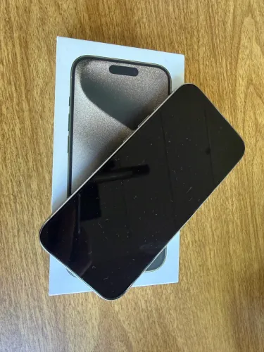iPhone 15 Pro 256 gb Imperdível
