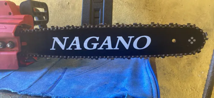 Vendo Serra Elétrica Nagano 1400watts seminova com embalagem manual e nota fiscal