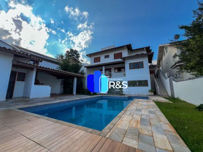 Casa com 03 quartos para alugar e à venda no Condomínio Villaggio Capriccio Louveira/SP