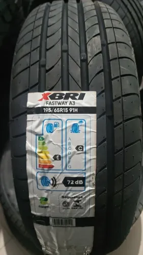 Pneus 195/40/17. 195/55/15. 205/55/17. 235/45/19. 255/55/19. 265/50/20
