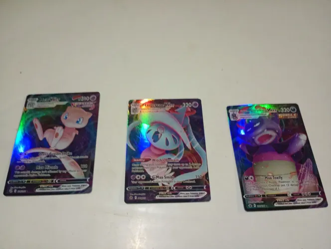 Cartas RARAS da liga VMAX pokémon