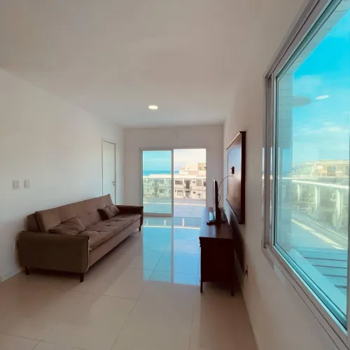 Cobertura duplex vista mar com 03 quartos em Vila Nova, Cabo Frio, RJ