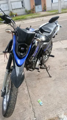 Vendo em perfeito estado quitada selada