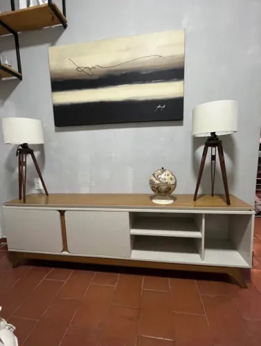 Vende-se Rack de sala