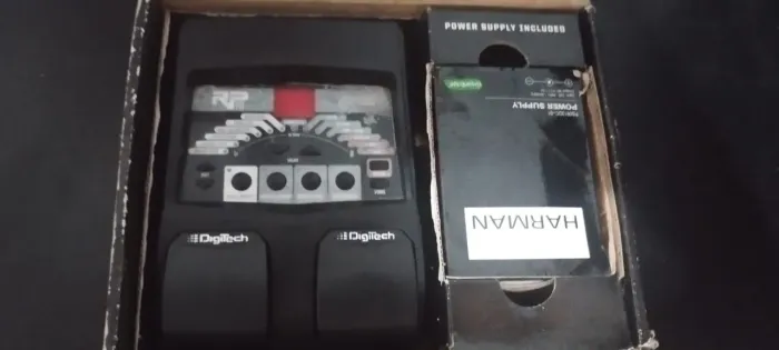 Pedaleira DigiTech RP70 Original + Fonte + Cabo P10 1m | 100 Presets