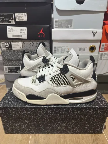 Nike Air Jordan 4 Military Black Original TAM :41 completo